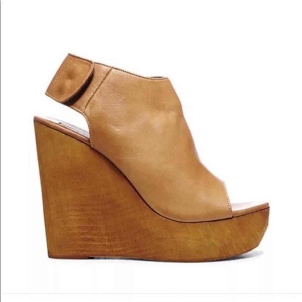 Steve Madden Size 5 Brendi Wedge